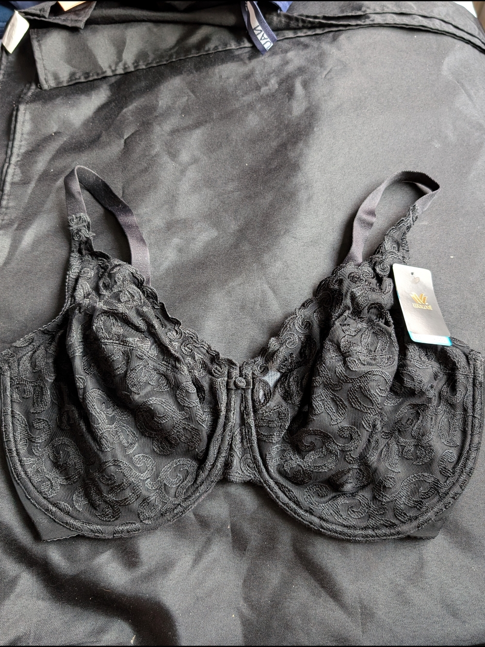 NWT!!! Wacoal Black Unlined Lace Underwire Bra